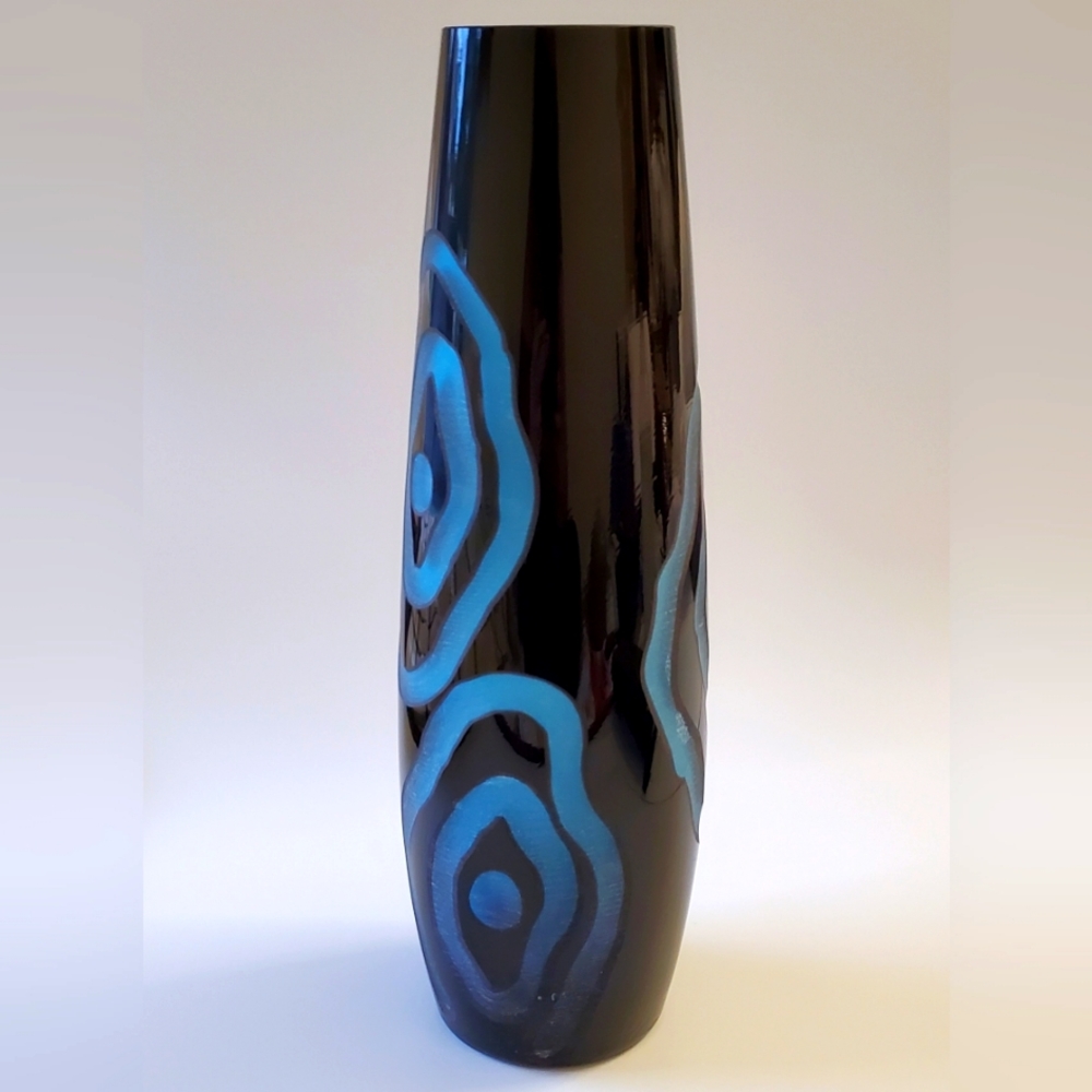 Dramatic Modern Cut To Vibrant Blue 11 1/2" Black Thick Crystal Vase Gorgeous 😍 - Picture 2 of 15